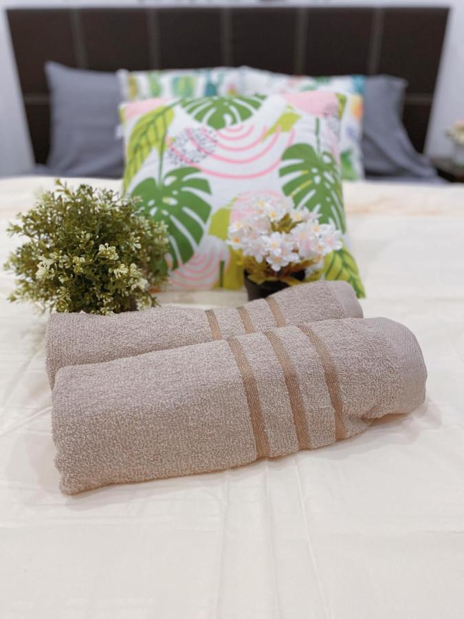 Desaru Natural Wood Style By Joyfully 31A7 Eksteriør billede